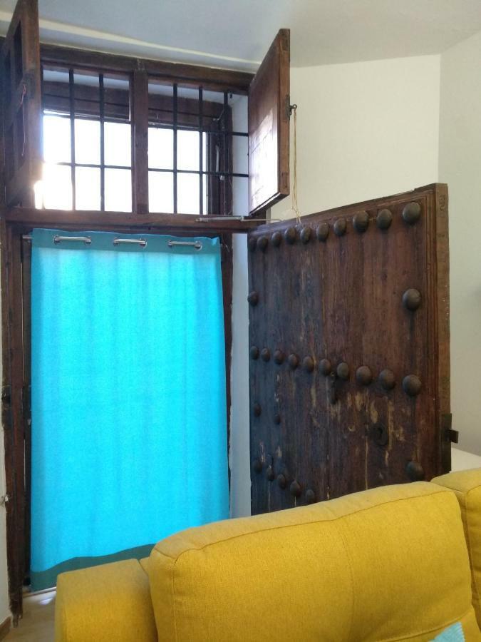 El Patio Del Convento Apartment Толедо Екстериор снимка