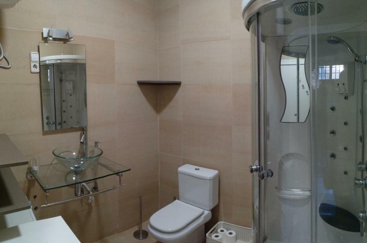 El Patio Del Convento Apartment Толедо Екстериор снимка