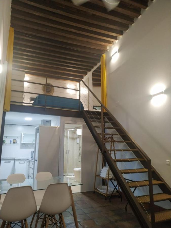 El Patio Del Convento Apartment Толедо Екстериор снимка